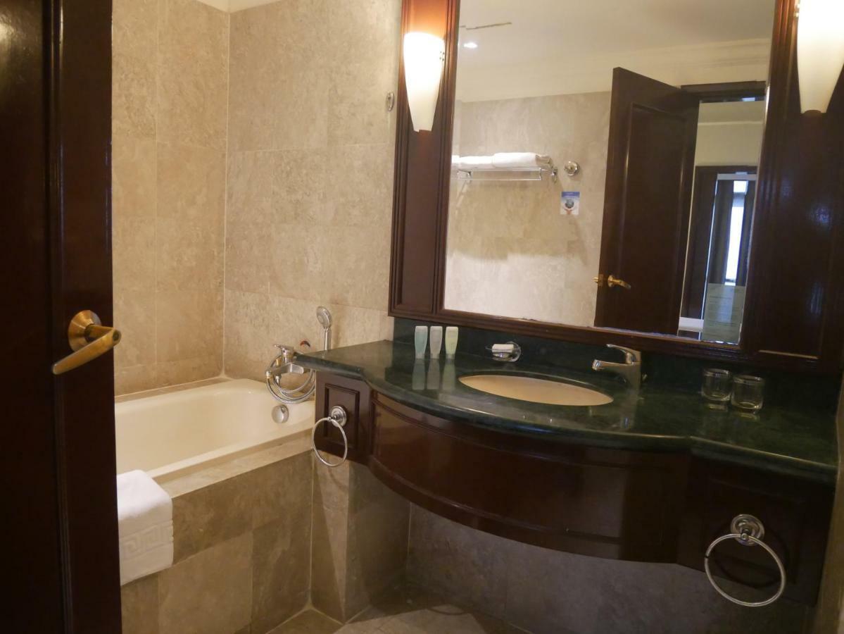 เดอะ บูกิต บินตัง เซอร์วิซ เรสซิเดนซ์ Apartment กัวลาลัมเปอร์ ภายนอก รูปภาพ