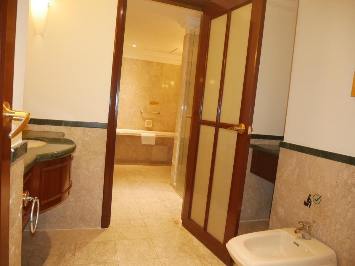 เดอะ บูกิต บินตัง เซอร์วิซ เรสซิเดนซ์ Apartment กัวลาลัมเปอร์ ภายนอก รูปภาพ